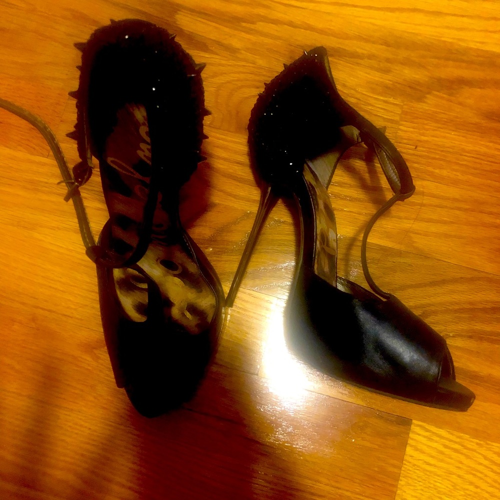 Sam Edelman spiked heeled peep toe